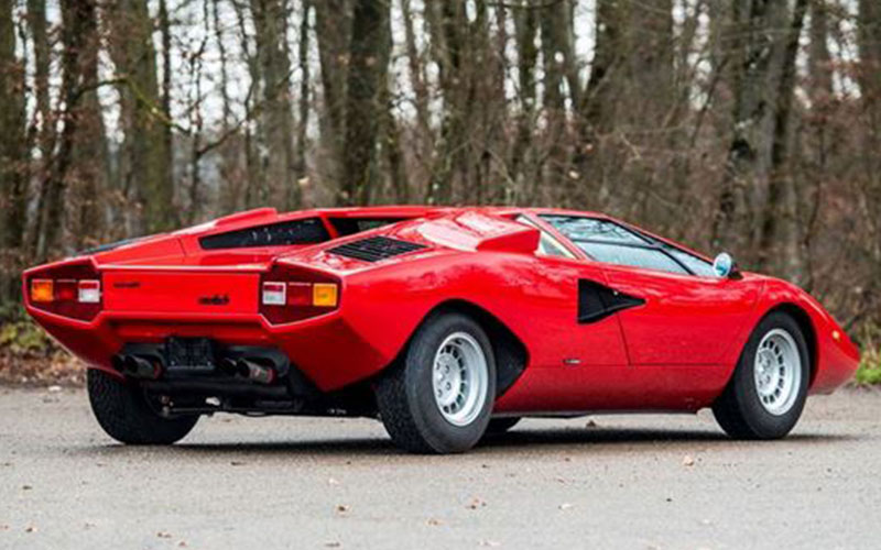 Ferrari F40 Vs Lamborghini Countach - Carsforsale.com®