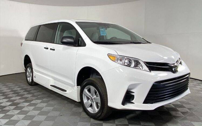 2020 Toyota Sienna Review - Carsforsale.com®